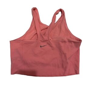Nike top